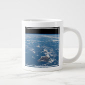 Die Hawaiianische Inselkette Jumbo-Tasse (Rechts)