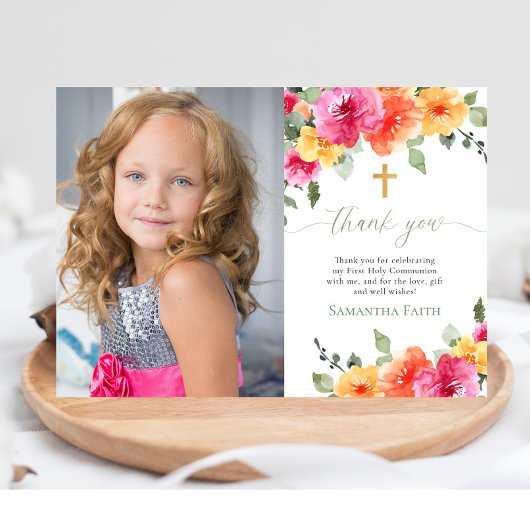 Die hellen Blumenfloralen der heiligen Kommunion B Einladung