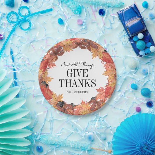 Die Herbstblätter geben dem Erntedank die Papierpl Pappteller (Party)