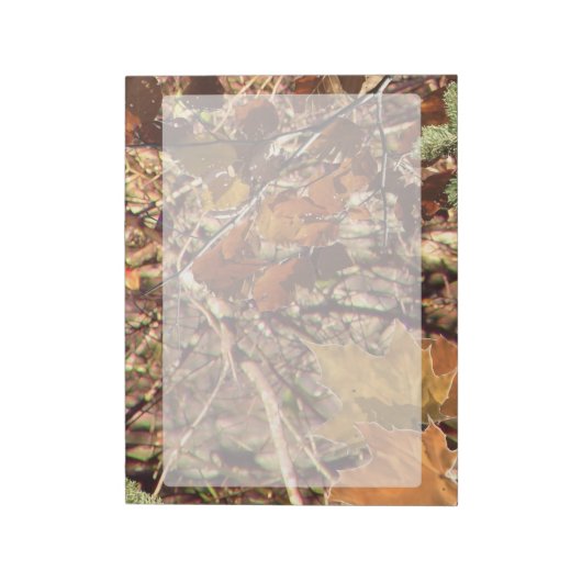 Die Herbstfarben von Jägern in Camouflage Notizblock (Rotiert)