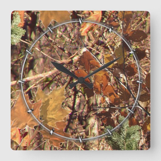 Die Herbstfarben von Jägern in Camouflage Quadratische Wanduhr (Vorderseite)