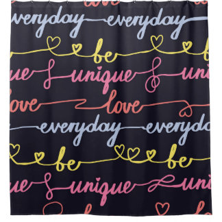 Die Herzen der Mädchen, die Worte nahtlos. Duschvorhang