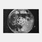 Die Hexe ist in Fußmatte (Vorderseite)