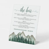 Die Hochzeit von Bar - Mountains & Pine Drinks Sockelschild (Vorderseite)