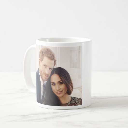 Die Hochzeit von Prinzen Harry zu Meghan Markle. Kaffeetasse (Vorderseite Links)