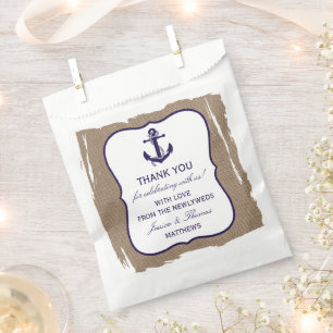 Die Hochzeitskollektion der Marine auf Burlap Beac Geschenktütchen