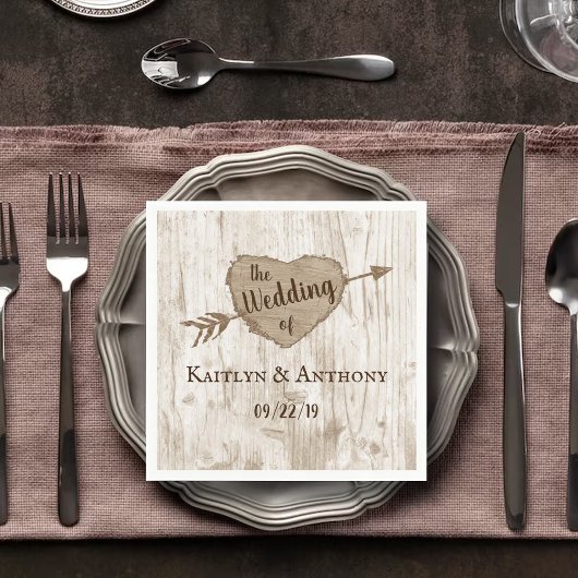 Die Hochzeitskollektion des Carved Heart Tree Serviette