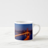 Die ikonenhafte Brücke mit San Francisco Espressotasse (Rechts)