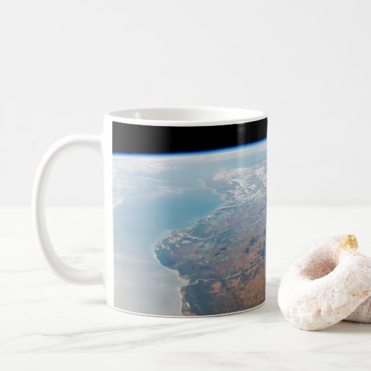 Die Insel Madagaskar. Kaffeetasse (Mit Donut)
