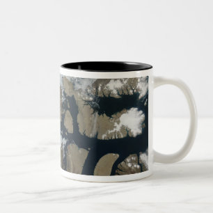 Die Inseln der Königin-Elizabeth Zweifarbige Tasse