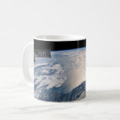Die Internationale Raumstation über dem Atlantik Kaffeetasse (Vorderseite Links)