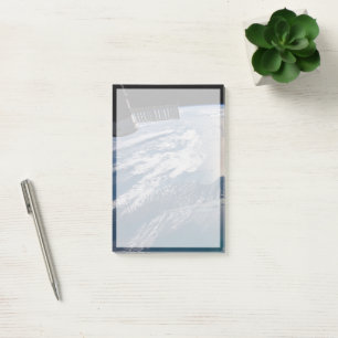 Die Internationale Raumstation über dem Atlantik Post-it Klebezettel