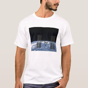 Die internationale Weltraumstation 18 T-Shirt