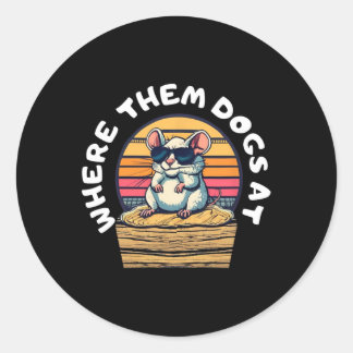 Die Jagd auf die Ratte - Niedliche Ratte in den Su Runder Aufkleber