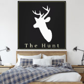 Die Jagd - ein Ausstellungsstück der Jagdtrophäe Leinwanddruck (Insitu (Schlafzimmer))