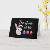 Die Jagd ist auf der Ostersonnigen Eggenjagd Karte (Gelbe Blume)