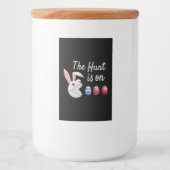 Die Jagd ist auf der Ostersonnigen Eggenjagd Lebensmitteletikett (Vorderseite)