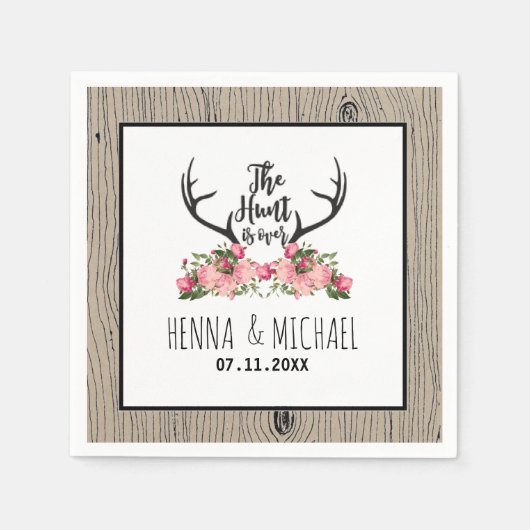 Die Jagd ist über die rustikale Antler Barnwood Bl Serviette (Vorderseite)