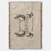 "Die Jagd ist vorbei" rustikales Hochzeitsgeschenk Decke (Vorderseite Vertikal)