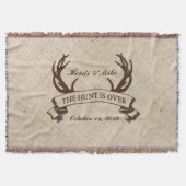 "Die Jagd ist vorbei" rustikales Hochzeitsgeschenk Decke (Vorderseite)