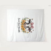 Die Joyfull Strawberry Cow Liebe Classic T-Shi Wandteppich (Vorderseite (Horizontal))