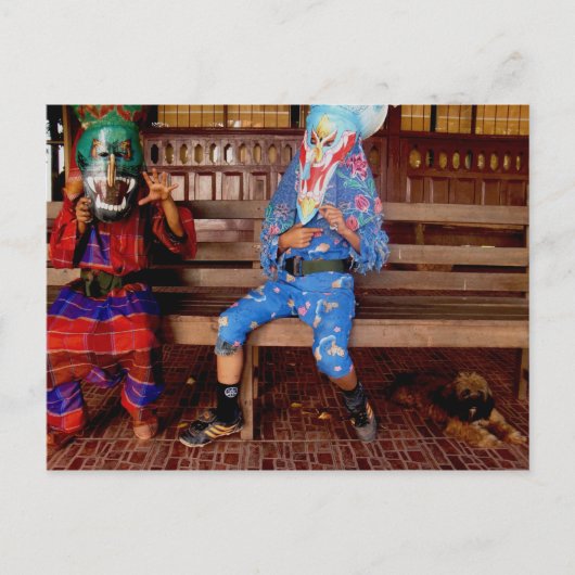 die Jungen, die BEÄNGSTIGEND werden wollen Postkarte (Vorderseite)