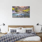 Die Jungfrau im Herbst im Zion-Nationalpark Leinwanddruck (Insitu (Schlafzimmer))