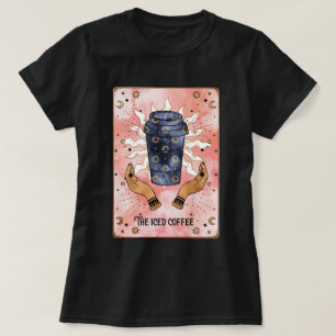 Die Kaffeekarte entspannt den T - Shirt