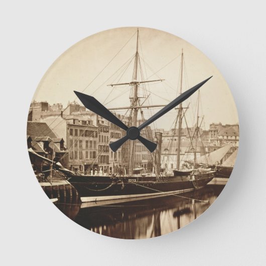Die Kaiserjacht "La Reine Hortense" in Le Havre Runde Wanduhr (Vorderseite)