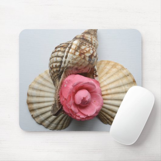 Die Kamelie und die Muscheln Mousepad (Mit Mouse)