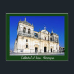 Die Kathedrale von Leon Postkarte<br><div class="desc">Aussicht auf die größte Kathedrale Zentralamerikas in Leon, Nicaragua.</div>