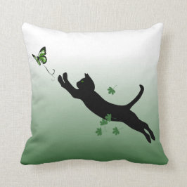 Die Katze u. der Schmetterling Kissen