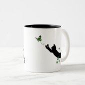 Die Katze u. der Schmetterling Zweifarbige Tasse (VorderseiteRechts)