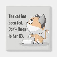 Die Katze wurde zum Funny Gefüttert