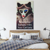 Die Katzenlady (Anpassbar) Leinwanddruck (Insitu (Schlafzimmer))
