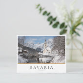 Die Kirche im Schnee mit den Alpen im Winter Postkarte (Stehend Vorderseite)