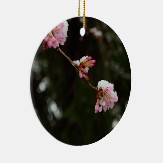 "Die Kirsche Hung mit Schnee sehen" - ein E Keramikornament (Rechts)