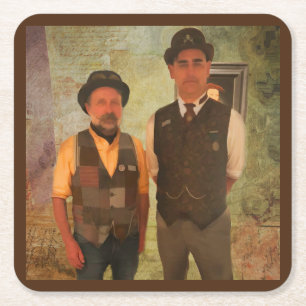 Die klatschigen Männer aus Steampunk als stabil Rechteckiger Pappuntersetzer