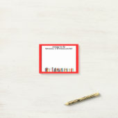 Die klebrigen Anmerkungen des roten gerahmten Post-it Klebezettel (Auf Schreibtisch)