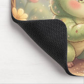 Die kleine Raupe auf ihrer magischen Reise 🐛✨ Mousepad (Ecke)