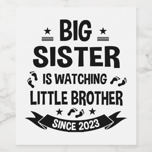 Die kleine Schwester kümmert sich um den großen Br Weinetikett (Einzelnes Label)