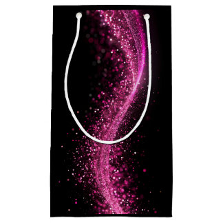 Die knallrote Papiertüte ist schwarz Kleine Geschenktüte