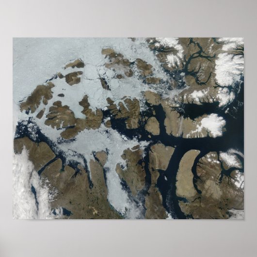 Die Königin-Elisabeth-Inseln Poster (Vorne)