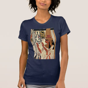 Die Königin Nefertari in der Gebets-Position durch T-Shirt