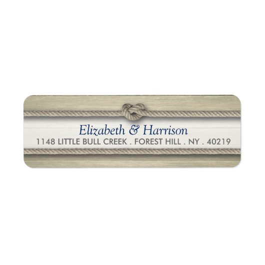 Die Kopplung der bekannten rustikalen Hochzeit (Vorne)