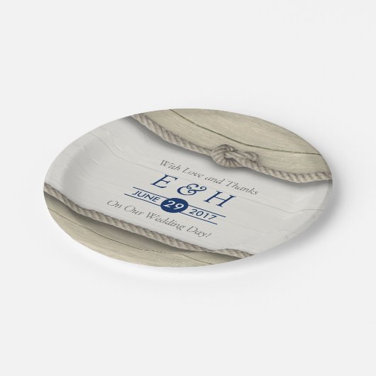 Die Kopplung der bekannten rustikalen Hochzeit Pappteller (Schrägansicht)