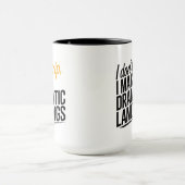 Die Kunst der dramatischen Landung. Tasse (Zentrum)