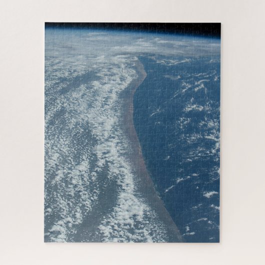 Die Küste des Indischen Ozeans in Kenia und Somali Puzzle (Vertikal)