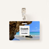 Die Küste des tropischen Strandes mit dem großen F Ausweis (Rückseite mit Klammer)