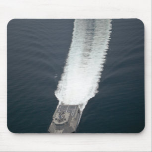 Die Küstenkampfschiff Unabhängigkeit 2 Mousepad